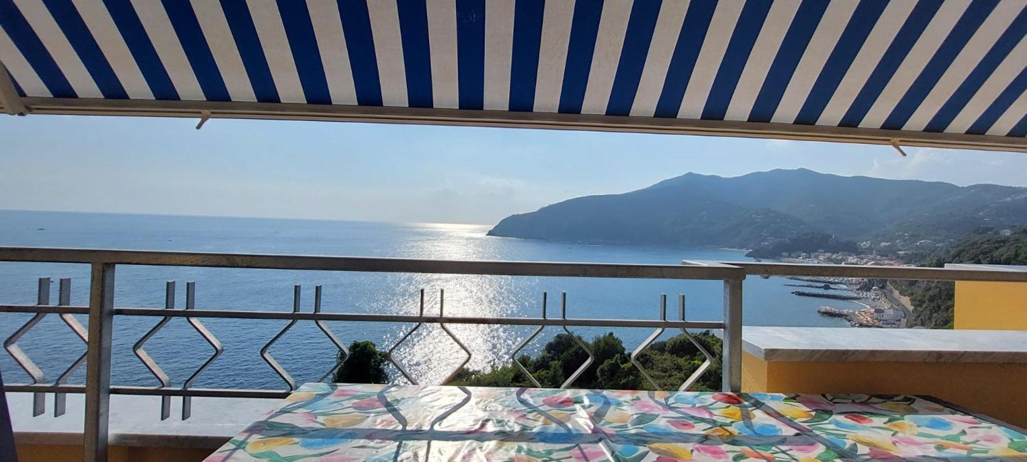Appartamenti Enrica With Amazing View Монеглия Екстериор снимка
